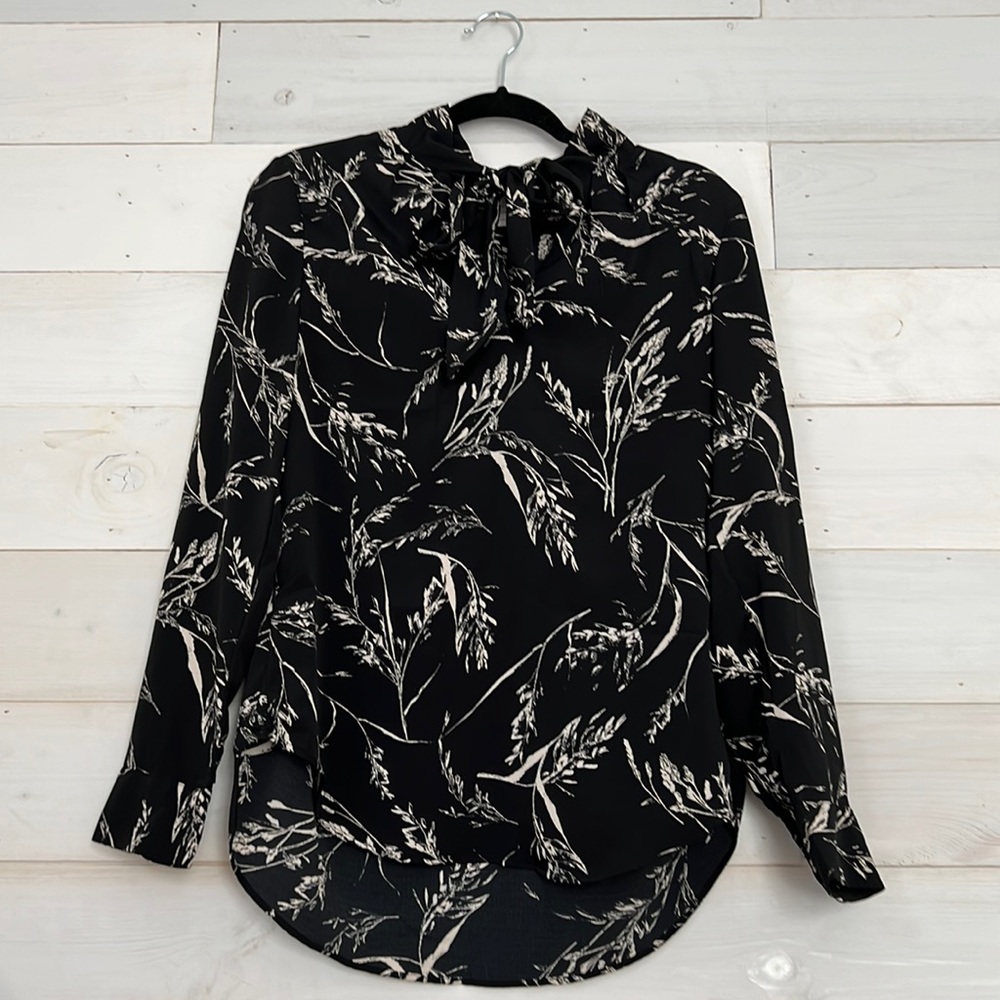 Work blouse 👚